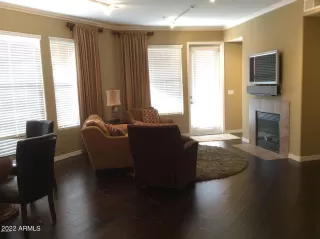 Photo #6: 6352146 Listing