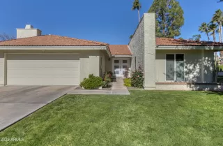 Photo #2: 6352374 Listing