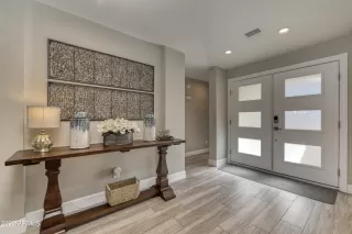 Photo #3: 6352374 Listing