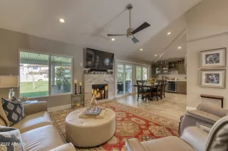 Photo #6: 6352374 Listing