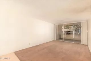 Photo #4: 6352473 Listing