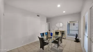 Photo #5: 6352742 Listing 