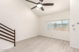 Photo #6: 6352771 Listing