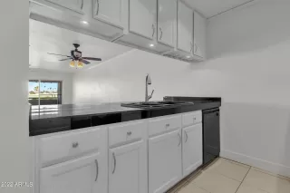 Photo #3: 6352783 Listing