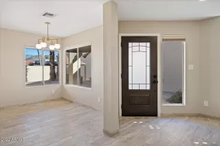 Photo #5: 6353307 Listing