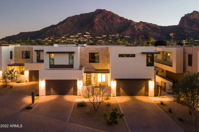 MLS: 6353558 Condo For Sale