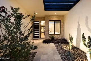 Photo #3: 6353558 Listing