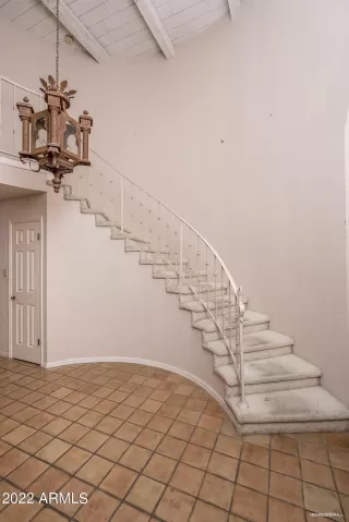 Photo #2: 6353572 Listing