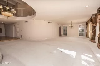 Photo #4: 6353572 Listing