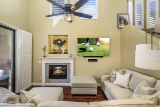 Photo #3: 6353644 Listing