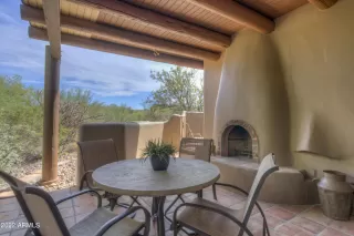 Photo #2: 6353763 Listing