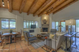 Photo #4: 6353763 Listing
