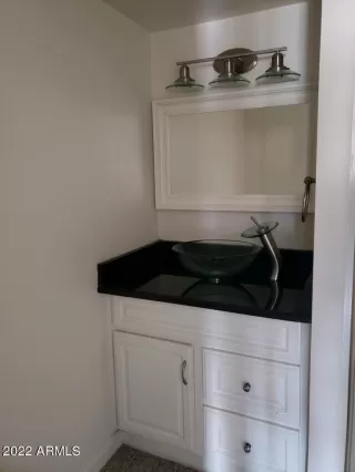 Photo #4: 6353779 Listing