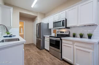 Photo #3: 6353808 Listing 