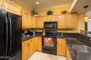 Photo #3: 6354201 Listing