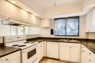 Photo #5: 6354372 Listing