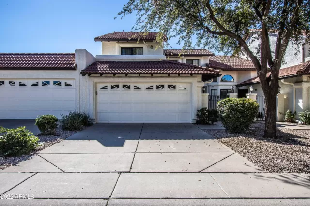 MLS: 6354407 Condo For Sale