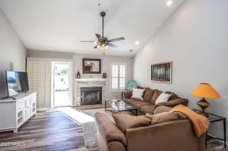 Photo #3: 6354407 Listing 