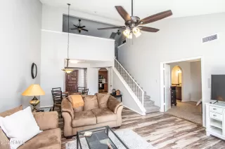 Photo #4: 6354407 Listing 