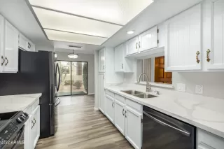 Photo #3: 6354485 Listing