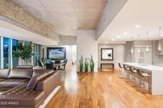 Photo #5: 6354583 Listing