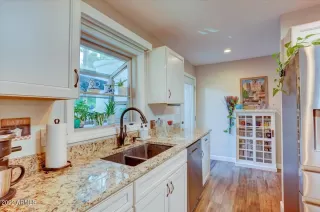 Photo #4: 6354632 Listing