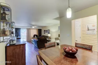 Photo #5: 6354895 Listing 