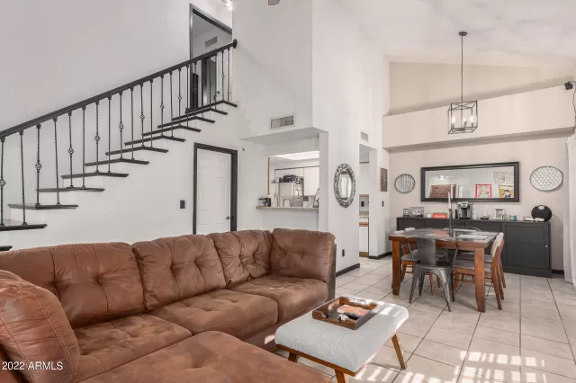 MLS: 6355333 Condo For Sale