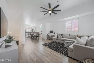 Photo #6: 6355360 Listing