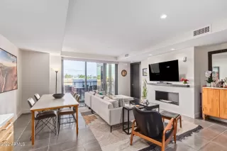 Photo #2: 6355560 Listing