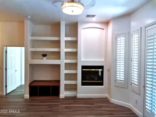 Photo #5: 6355582 Listing