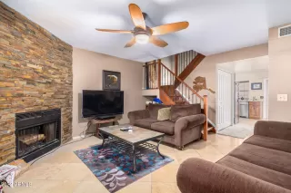 Photo #3: 6355761 Listing