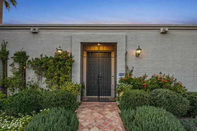 MLS: 6355851 Condo For Sale