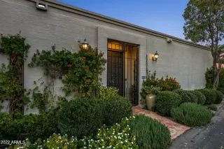 Photo #2: 6355851 Listing