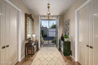 Photo #4: 6355851 Listing