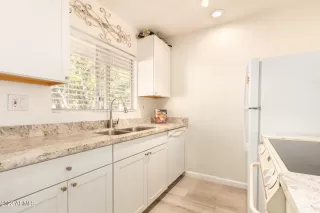 Photo #4: 6356319 Listing