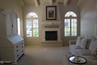 Photo #2: 6356374 Listing