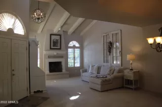 Photo #4: 6356374 Listing