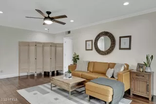 Photo #3: 6356487 Listing