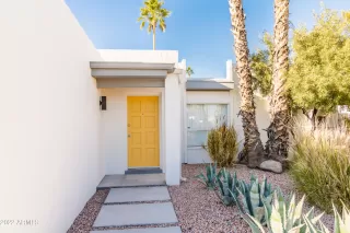 Photo #1: 6356600 Listing