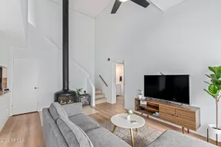 Photo #3: 6356878 Listing 