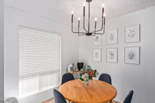 Photo #6: 6356878 Listing 