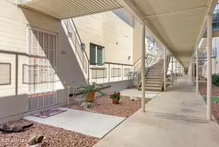 Photo #2: 6356880 Listing