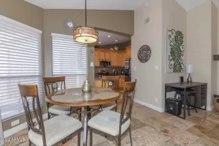 Photo #5: 6356920 Listing