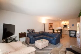 Photo #4: 6356924 Listing