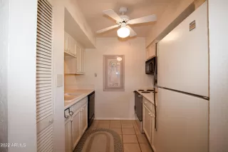 Photo #6: 6356924 Listing