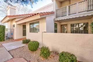 Photo #5: 6357131 Listing