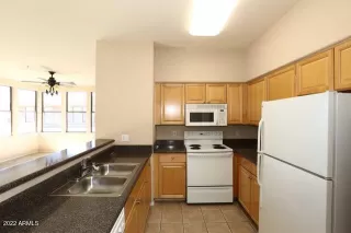 Photo #3: 6357346 Listing