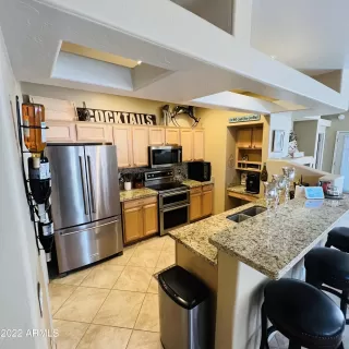 Photo #4: 6357390 Listing