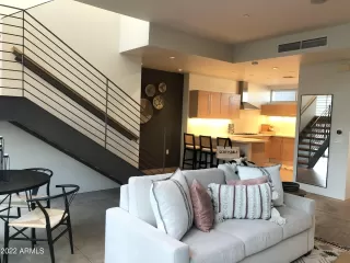 Photo #3: 6357467 Listing 